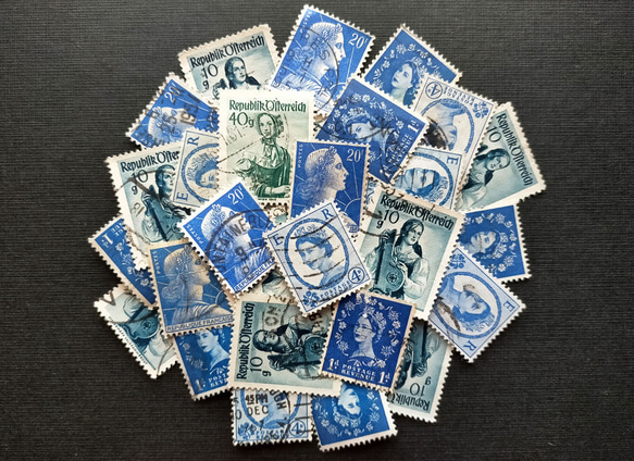 ヨーロッパ 古切手 カラーパレット（青系）DA-STE134 2枚目の画像