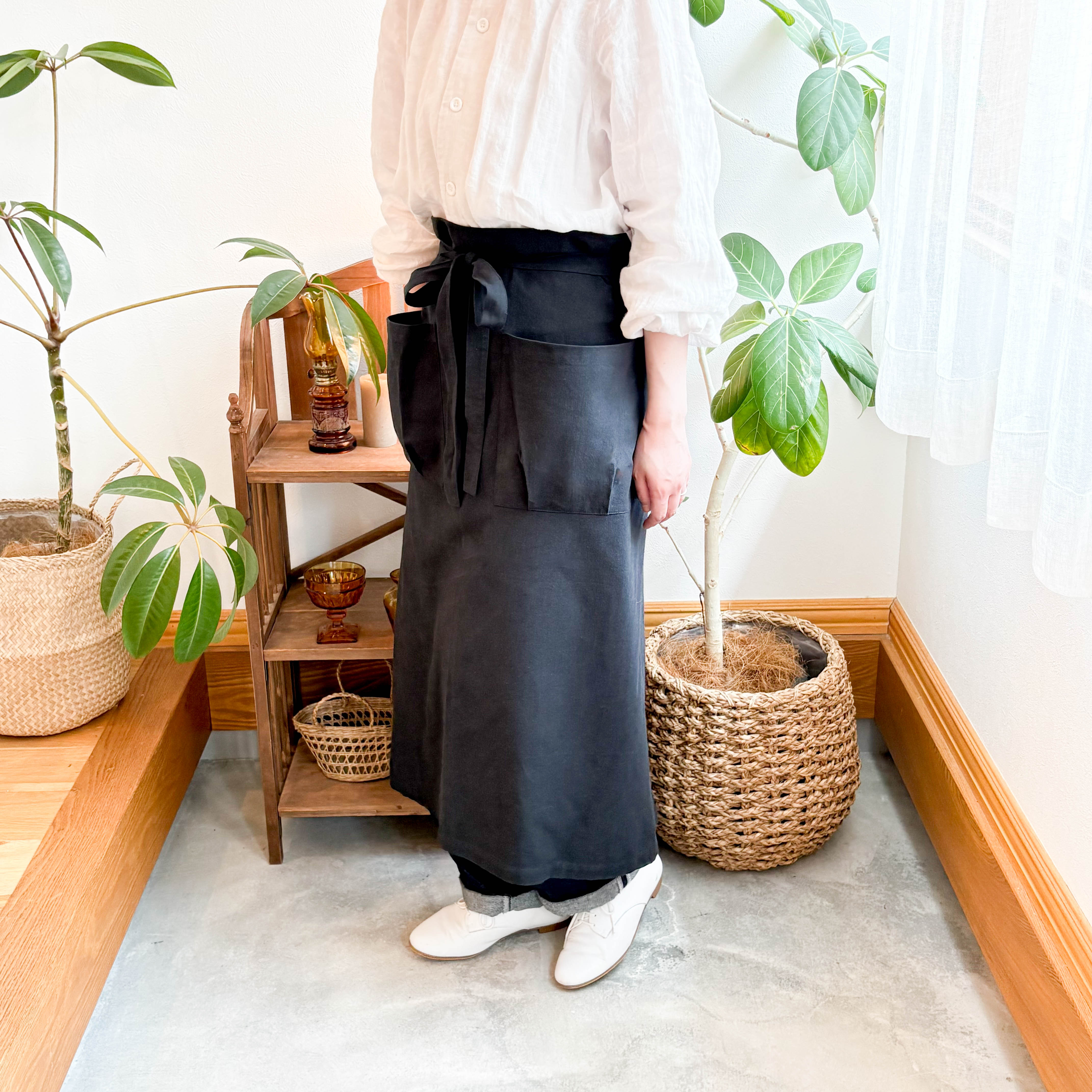 ブラック ギャルソンエプロン カフェ 飲食店 ソムリエエプロン 黒 2枚