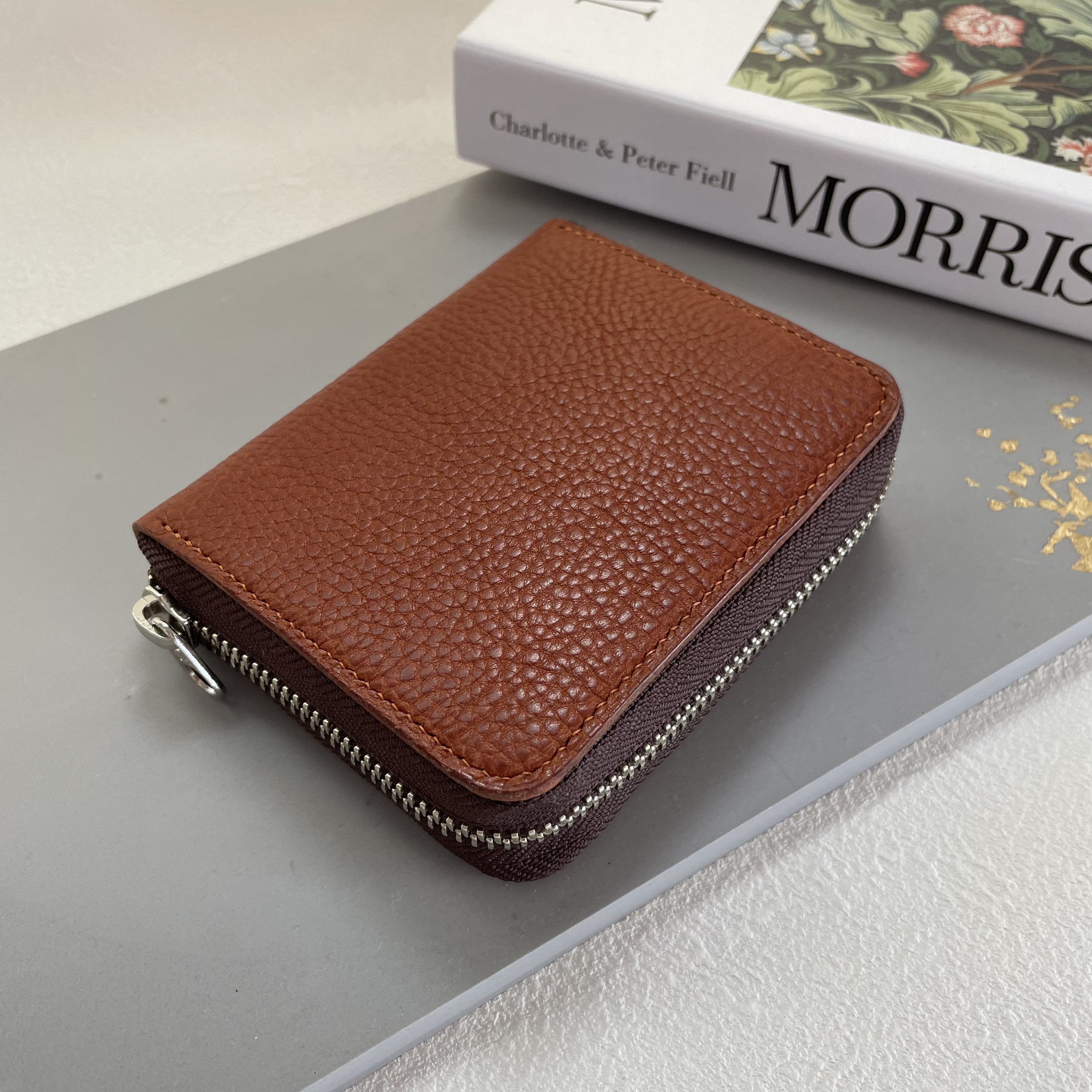 【受注生産】上質イタリアンレザーのラウンド財布　本革