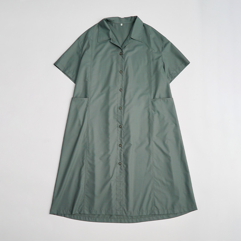【即納】速乾さらっと着れる光沢ドレープ レーヨン混シャツワンピース ダスティグリーン