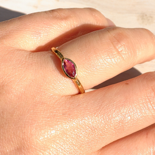 ヴィンテージ リング 宝石 ルビー マーキスカット シルバー製 464 ルビー 真っ赤なルビー マーキスカット 0.45ct シルバーSV925
