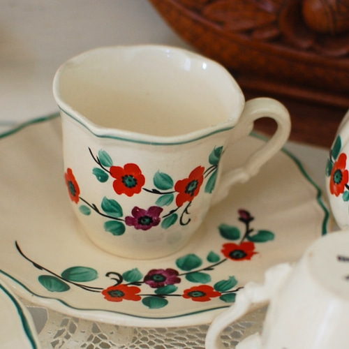 サルグミンヌ Sarreguemines カップ＆ソーサー 花リム 小花柄 〜1940年 