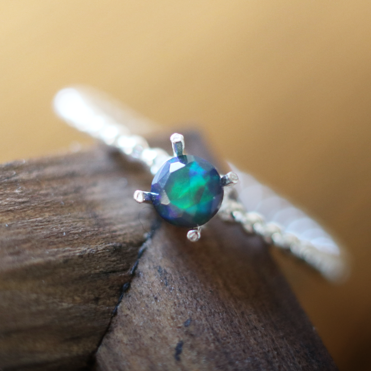 Silver925)ブラックオパールのつぶつぶシルバーリング（4mm） 指輪