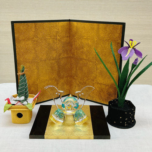 五月飾り【金屏風&花菖蒲&ちまき飾り】端午の節句 季節飾り 五月飾り【金屏風&花菖蒲&ちまき飾り】端午の節句 季節飾り