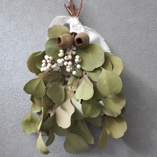 ブラウンcottonとベルガムナッツのスワッグ