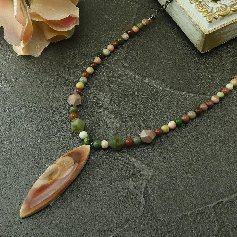 天然石チョーカー　「インペリアル・ジャスパー」-2. 高品質　レア石　貴重　和風カラー マーキス型　天然石チョーカー