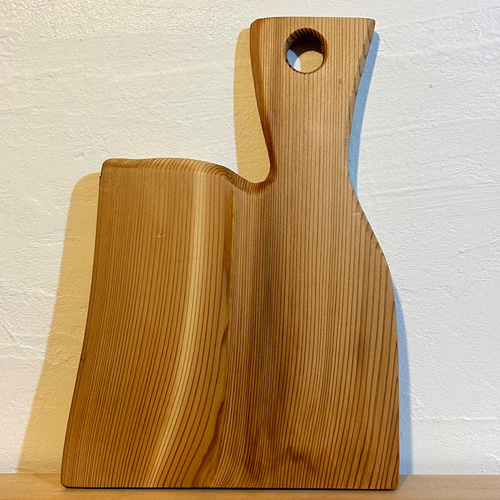 自然木 スギ カッティングボード まな板・カッティングボード  
