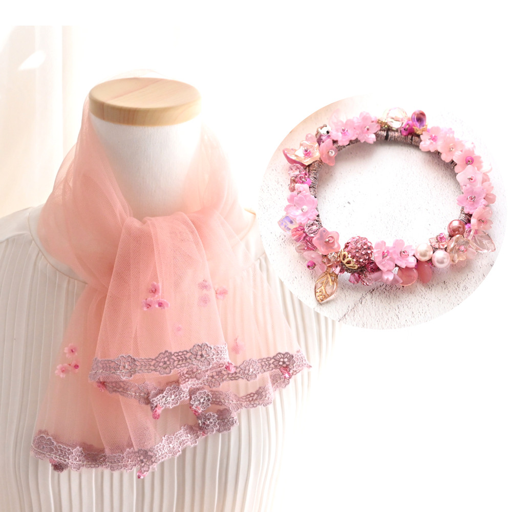 シュシュ ヘアゴム ビーズ 淡桜