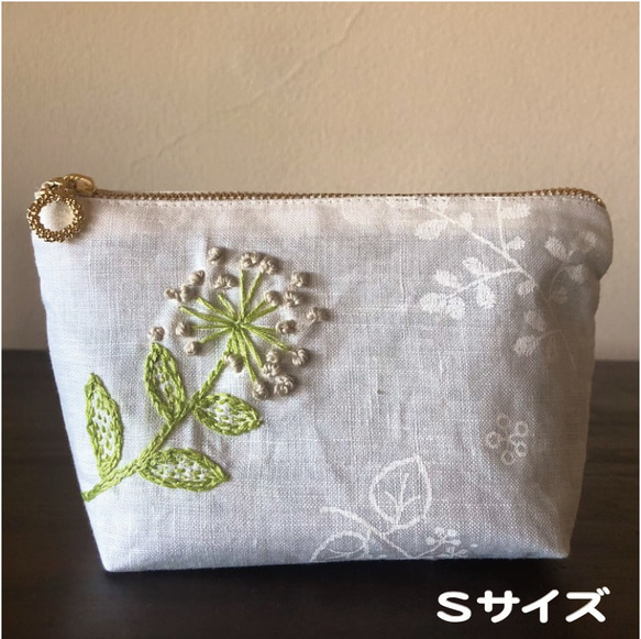 リネン　お花刺繍　ポーチ　受注製作 2枚目の画像