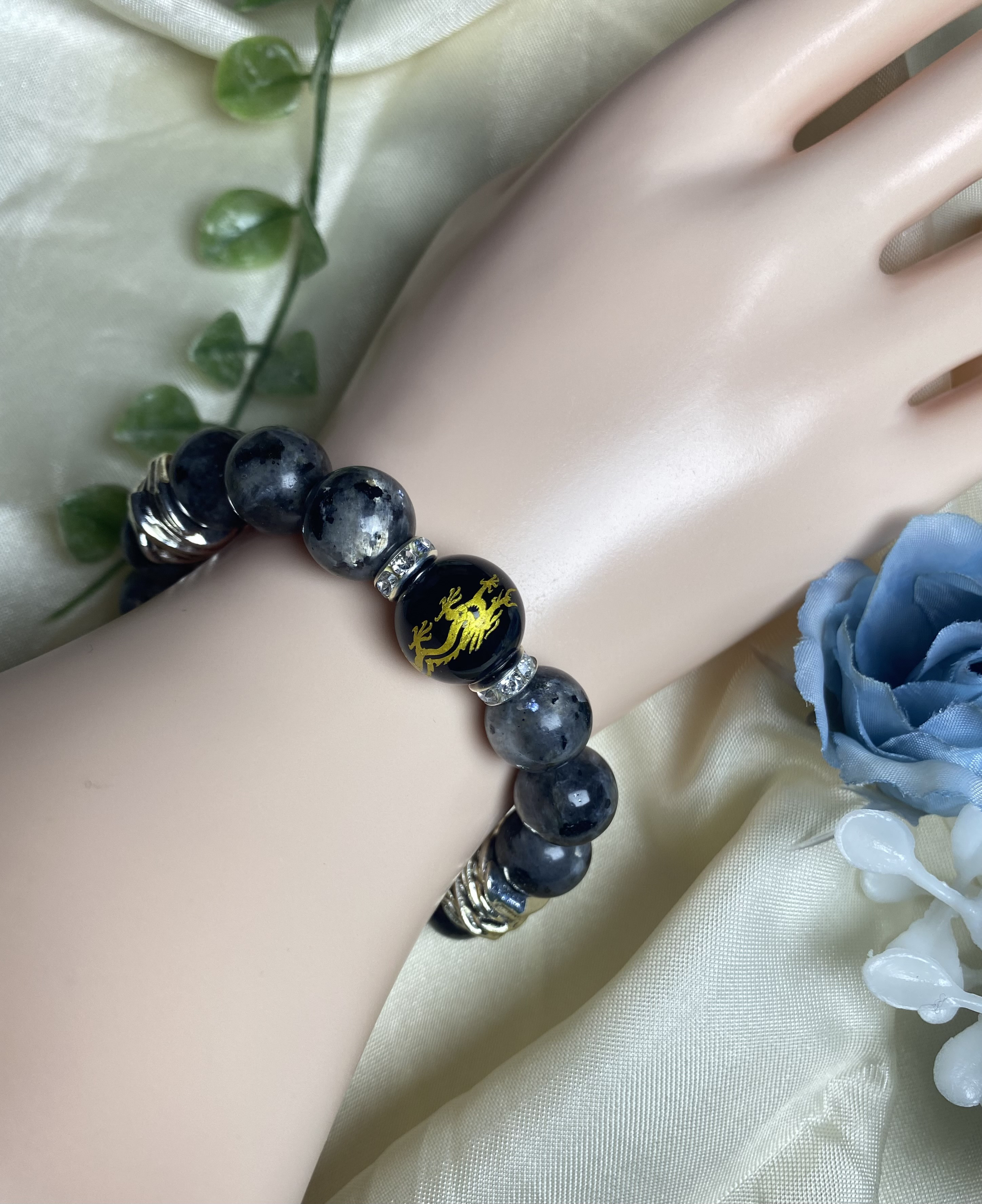 ブラックラブラドライトブレスレット 4,814円