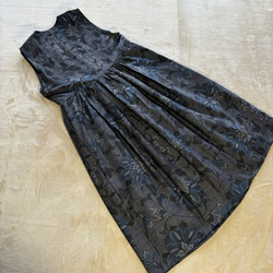 大島紬のカシュクールワンピース　ジャンパースカート　ジレ　グレー青　着物リメイク 7枚目の画像