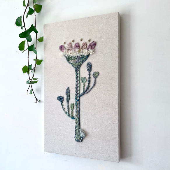 【一点もの】刺繍　ファブリックパネル　『Flower, l.』 2枚目の画像