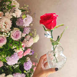 プリザーブドフラワーインテリア ミディアムブーケ 花瓶付き マジカルウォーター 有無 ハートの花瓶 3枚目の画像