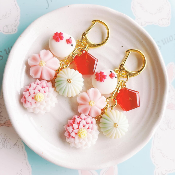 白文鳥もちとざくろ飴の和菓子キーホルダー フェイクスイーツ 樹脂粘土