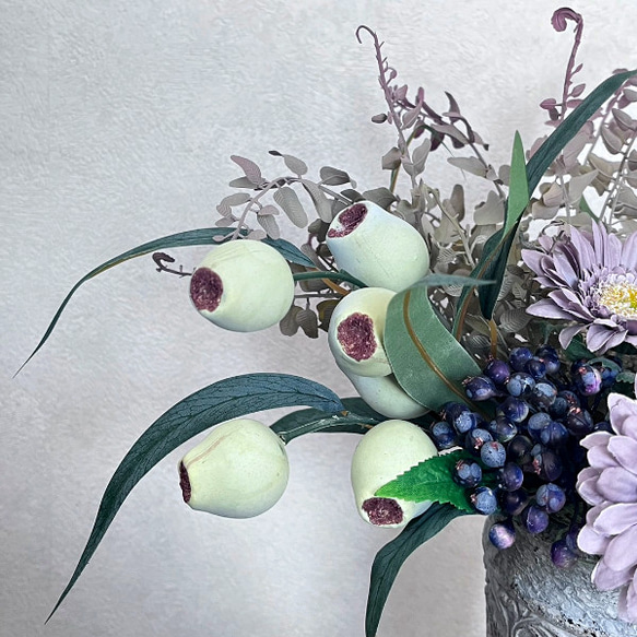 母の日　アーティフィシャルフラワー　造花　くすみ系　ガーベラ　アンティーク風　シャビー　ガーベラアレンジ　フラワーギフト 3枚目の画像