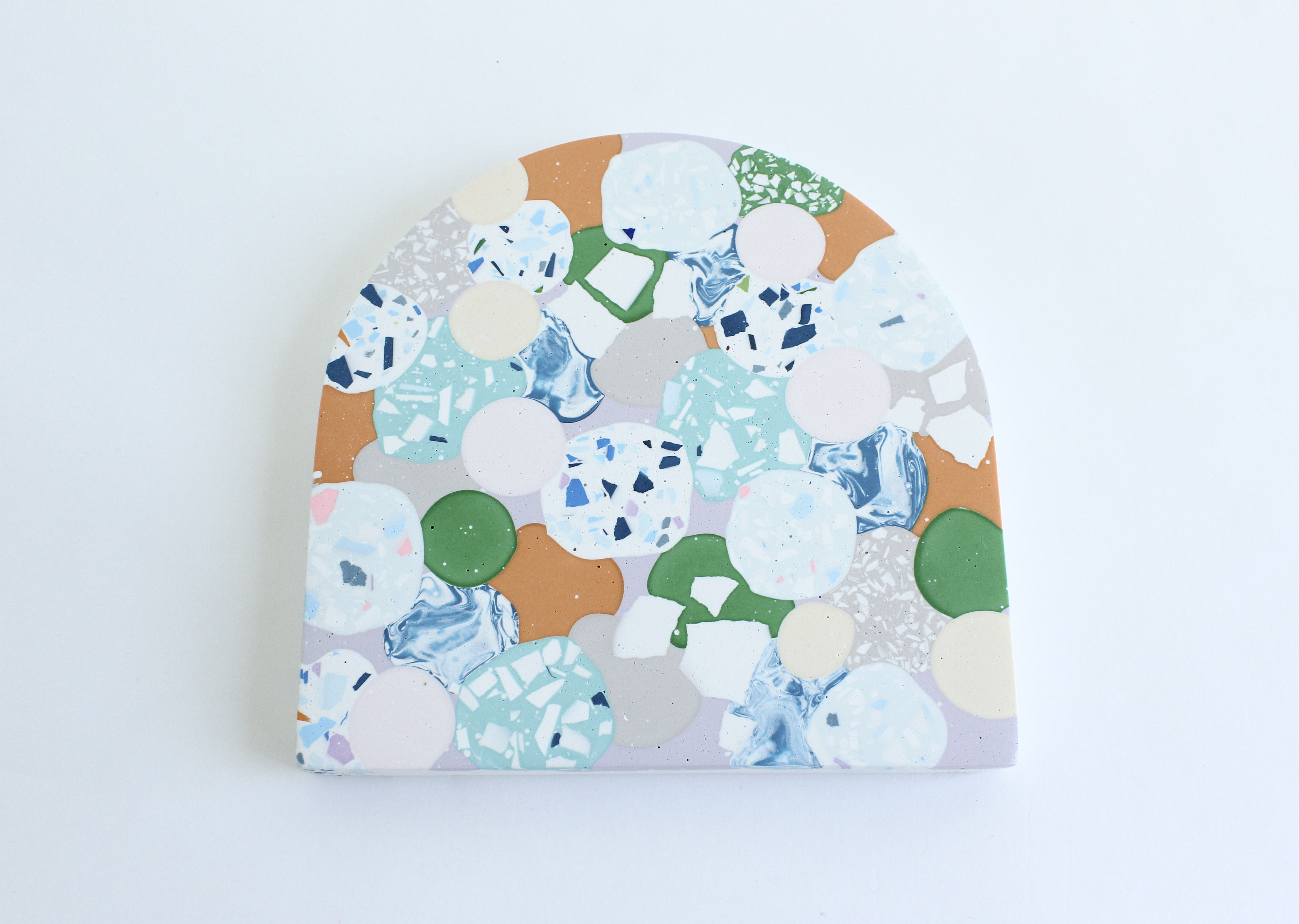 ウォールハンギング（アーチ・ナチュラルドット）