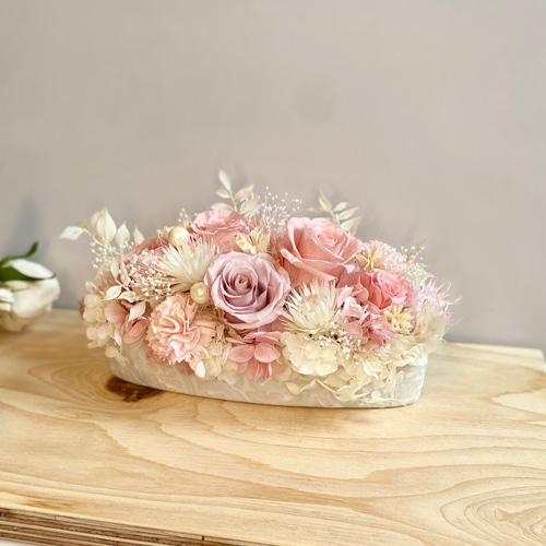 プリザーブドフラワーアレンジメント ラブリーホワイトピンク 横長