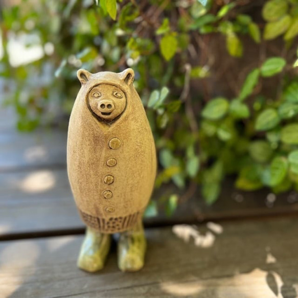 【美品】ブタ　人形　陶器　オブジェ　置物　インテリア　工芸品　美術品　A2722 美品】ブタ 人形 陶器 オブジェ 置物 インテリア 工芸品 美術品