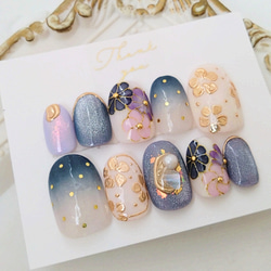 前撮りや振袖に◇青のグラデーションとマグネットジェルと紫の花と