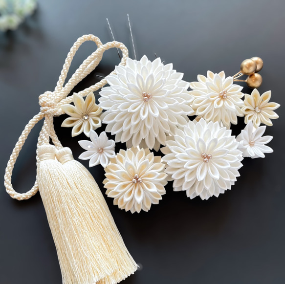 白無垢の花嫁さまへ 】つまみ細工 髪飾り | 正絹 和装 ヘア飾り 結婚式