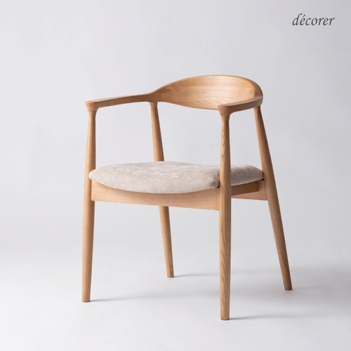 アームチェア　北欧　木製　曲線美　座面曲線　肘付き　ナチュラル アームチェア 北欧 木製 曲線美 座面曲線 肘付き ナチュラル