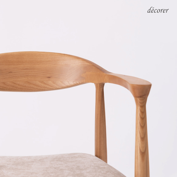 アッシュ材のアームチェア 【 ナチュラル : 座面2色 】北欧 スタイル 木製 無垢 ダイニング デスク チェア 椅子 ナチュラル 本体 座面 木製 ダイニング チェア 椅子 の場合 ライトグレー ベージュ ↓↓↓ の商品ページはこちら シンプル