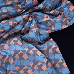 京の錦織　光峯錦織工房　錦織スカーフ　ORUORUシリーズ　ブルーオレンジブラック 4枚目の画像