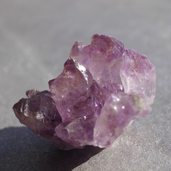 天然石 約16g約33mm アメジストエレスチャル(ヒマラヤ産)原石ミニクラスター紫水晶[amel-240314-01] 5枚目の画像