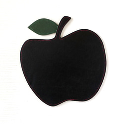 ＊リバーシブル＊りんごのマット・マウスパット[牛革：黒＊シャンパンゴールド] 2枚目の画像