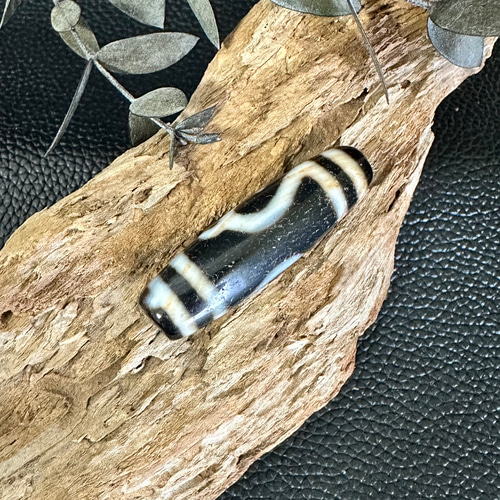 朱砂】緑度母天珠t12 天然石 円と縁 by.TAMAKO 通販 17422205｜Creema