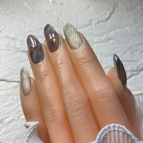 新作⭐︎ニュアンスネイル/ストーン風ネイル/シンプルネイル/バカラ  