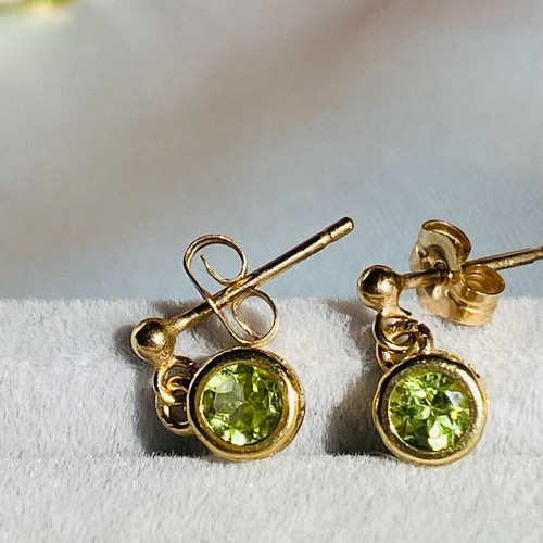 天然石 ペリドットピアス 14kgf ピアス（スタッド・一粒） LePleia 