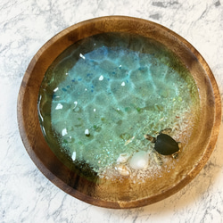 海のお皿　アカシア　波紋アート　珊瑚砂　沖縄　レジンアート　海　浜辺　波打ち際　ビーチ　beach sea ocean 4枚目の画像