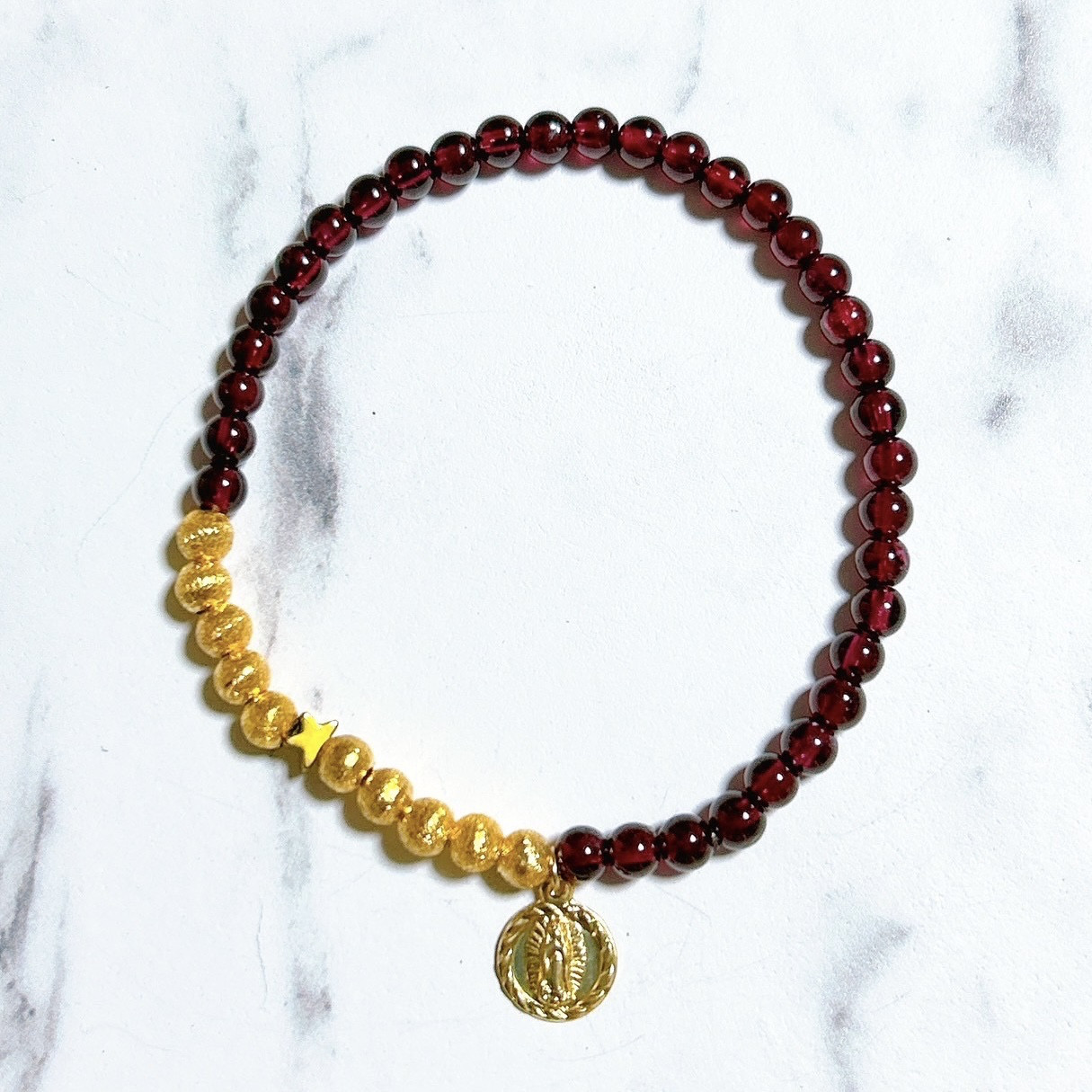 ガーネットブレスレット