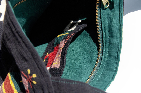 手縫い純綿サイドバックパック、刺繍クロスボディバッグ、手刺繍ショルダーバッグ、手刺繍バッグ-レインボー動植物染め刺繍トートバッグ 19枚目の画像