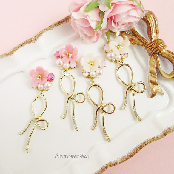 【再販】【2色】Flower Bijou & Ribbon　イヤリング ピアス ビジュー スワロフスキー 花 リボン 1枚目の画像