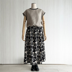 【日本/遠州】ギャザーフレアロング丈スカート_選べるスカート丈_綿麻_北欧風ブーケ柄 5枚目の画像
