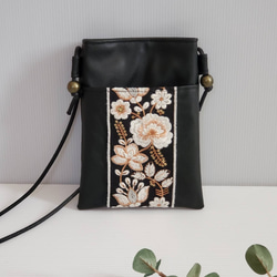 ロラライハリス♡カーキブラウンベロア♡刺繍のワンハンドル巾着バッグ♡ andmikka.ラメベロアプリーツ巾着バッグ｜ファッション通販の