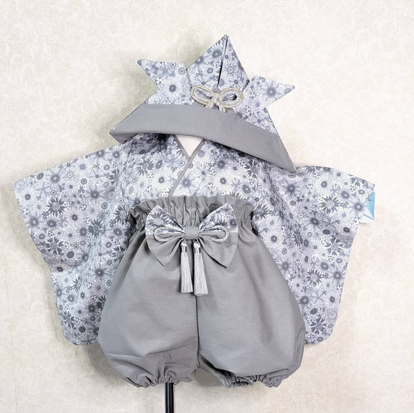 ベビー袴【兜付き】 ベビー服 SUN☀︎ 通販 17423461|Creema ベビー袴【兜付き】 ベビー服 SUN☀︎ 通販 17423461|Creema
