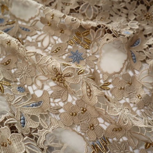 刺繡生地 ケミカルレース刺繡生地 刺しゅう 高級感 エレガント 花柄  