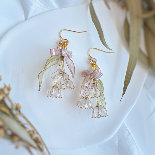 ガラスのフラワーブーケピアスガーデンピンク