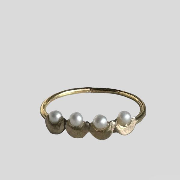 K18 4個パールリング