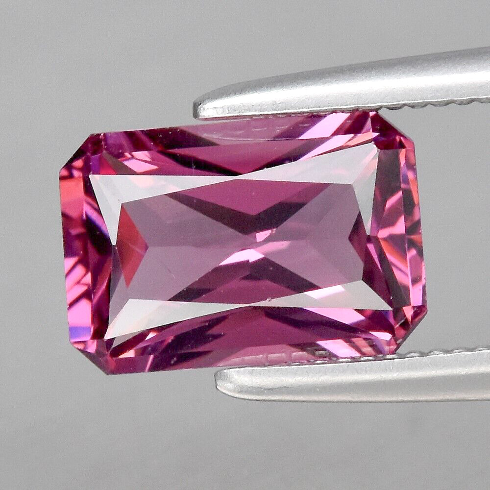 ソーティング付き 天然ロードライトガーネット1.749ct