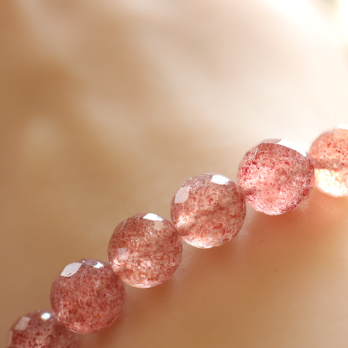 ☆美と希望を象徴する石☆ピンクエピドート・シスト：9ミリ（ラウンド
