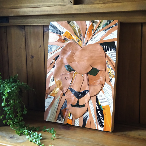 レザーのコラージュアート （ライオン） A4サイズ 木製パネル