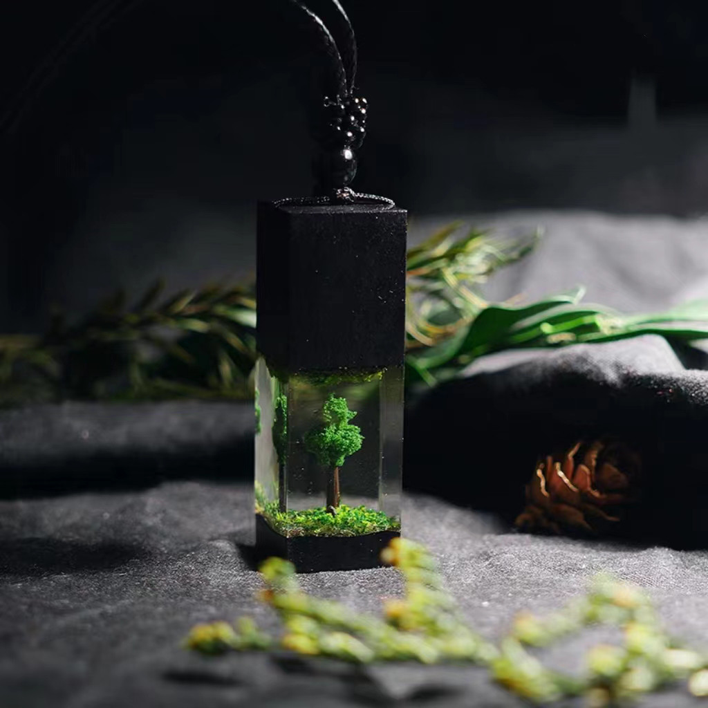 手作り ネックレス 希望の木 ペンダント レジンアート 木製 樹脂製 ネックレス ユニーク 彼氏 彼女 プレゼント