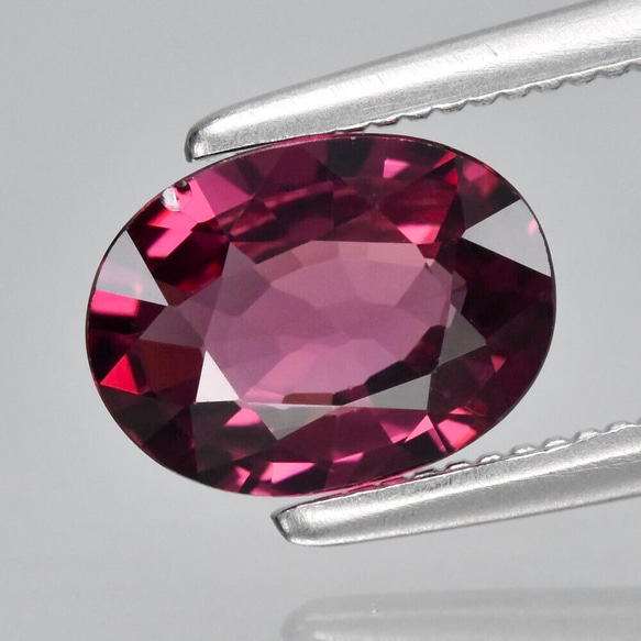 ＊medaka様おまとめ＊ブルーアパタイト　薔薇　ロードライトガーネット 超最高級の色味 7.0 x 5.3 mm 天然 ロードライトガーネット VS