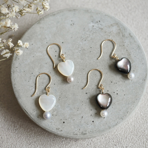 ギフトにおすすめ♡《14kgf》マザーオブパールと淡水パールのピアス