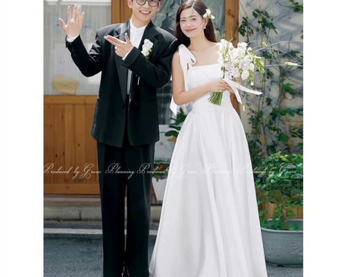 結婚式　挙式　前撮り　二次会　Aライン　レース　刺繍　背中あき　フォト　高見え 8dc5b2c5dafe83f83745c2bf02de3a