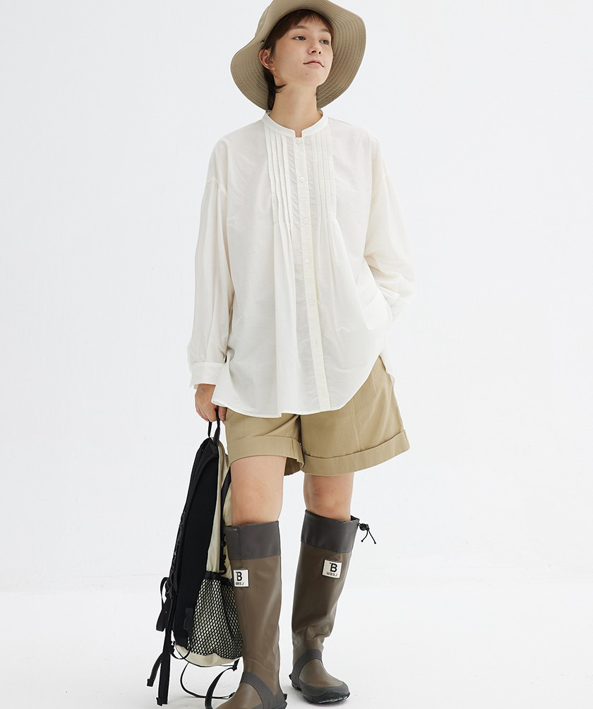 【即納】チュニック感覚でウエストをカバー ピンタック入りフレアブラウス